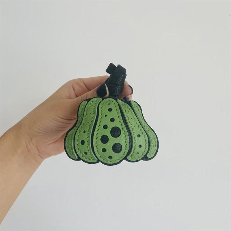 Креативные женские сумки из натуральной кожи в форме тыквы, брелок-подвеска, кожаный дизайн снежинки, подвеска для украшения автомобиля, аксессуары для сумки