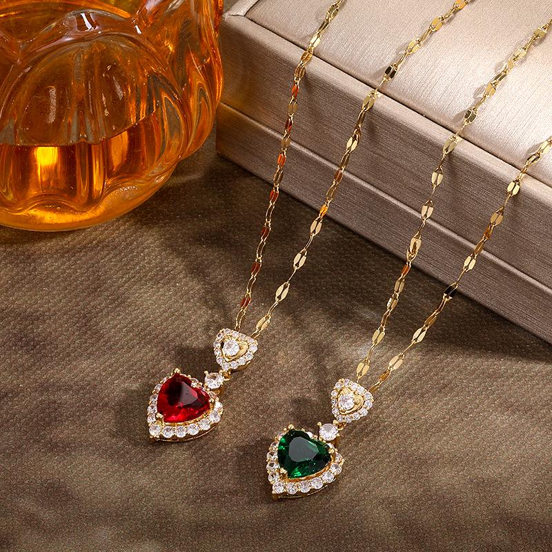 Heart Zircon Emerald Love Titanium Steel Necklace - Women's Fashion Clavicle Chain with Niche Design