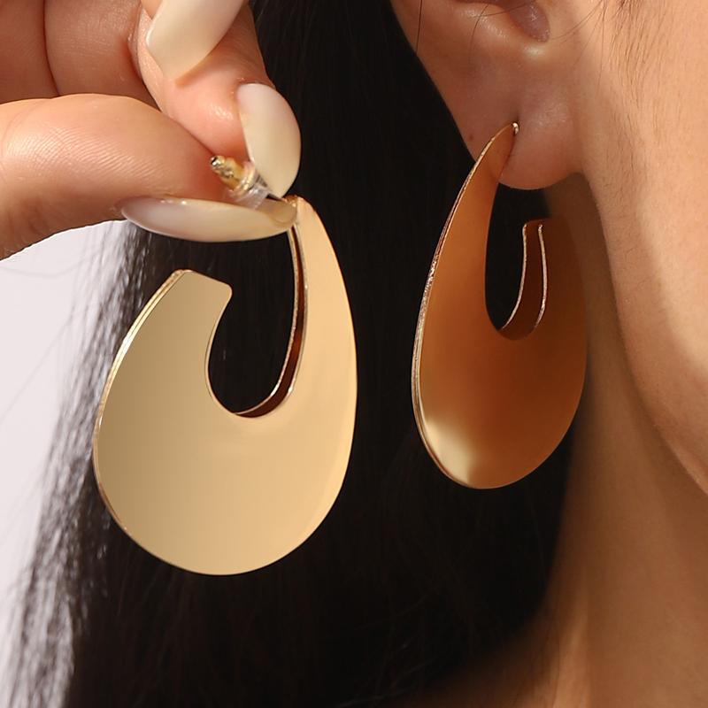 Vintage Copper Color Spiral Shaped Irregular Geometric Stud Earrings for Women Creative Metal Wrapped Earring Zircon Gift 2025