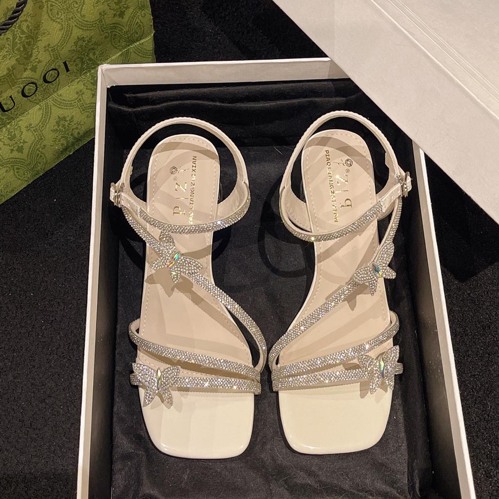 Серебристые босоножки со стразами женские 2025 новая летняя с юбкой толстый каблук открытый носок красивый бант хрустальные высокие каблуки