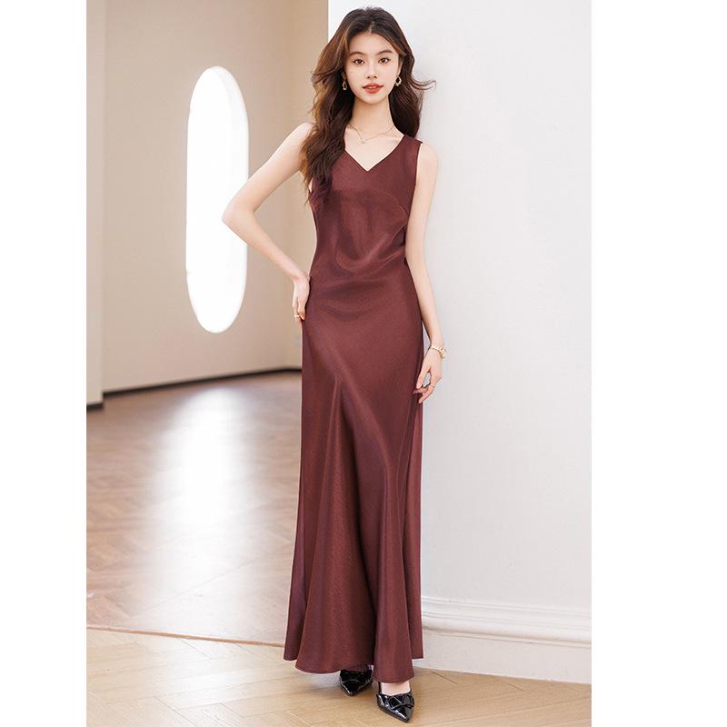 Женский костюм-двойка (блейзер и платье) из ацетатного сатина, для миниатюрных, - Коллекция Весна 2026