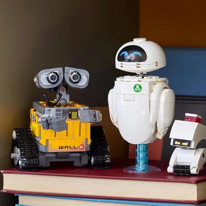 LEGO 43279 Конструктор WALL-E и EVE