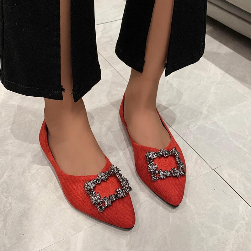 Летняя обувь, женская обувь на низком каблуке с пряжкой, модная женская обувь 2024 года, женская обувь с кристаллами и острым носком, платье со стразами