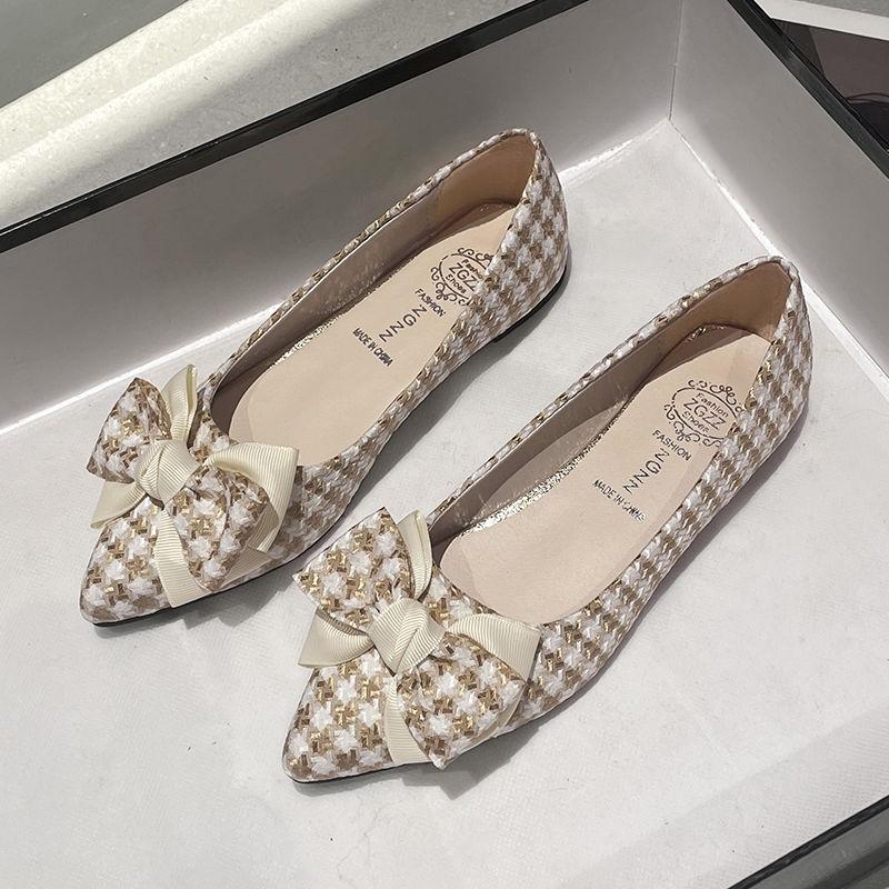 Женская летняя обувь на плоской подошве, женская обувь 2024 года, красная вечерняя обувь на плоской подошве с острым носком и бантом, стильная социальная тенденция 39