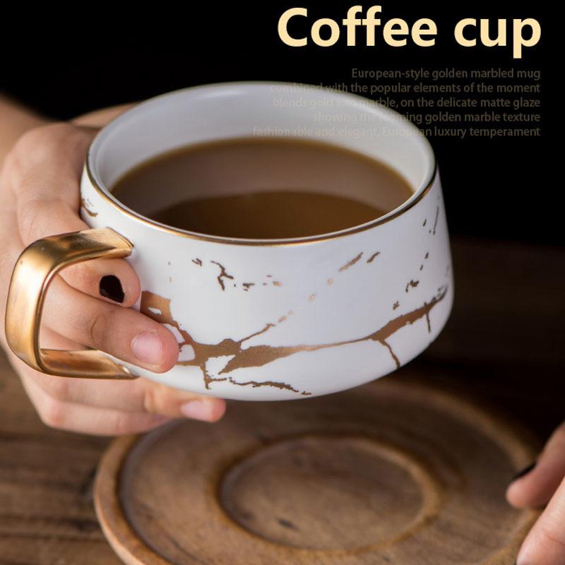 Кошачьи фекалии Кофейные чашки Итальянский сгущенный кофе Керамическая чашка Блюдце Костюм Чашка для дневного чая Маленькая кофейная чашка с ложкой Набор