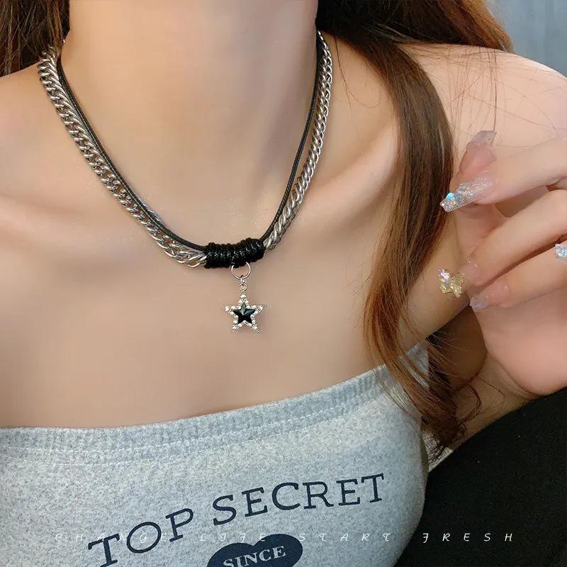 Love Heart Rivet Punk Choker Necklace - Y2K Subculture Clavicle Chain
