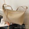 Super Fire Small Bag Women's Summer Versatile 2025 New Fashion Messenger Bag Casual Korean Version Ins Shoulder Pillow Bag