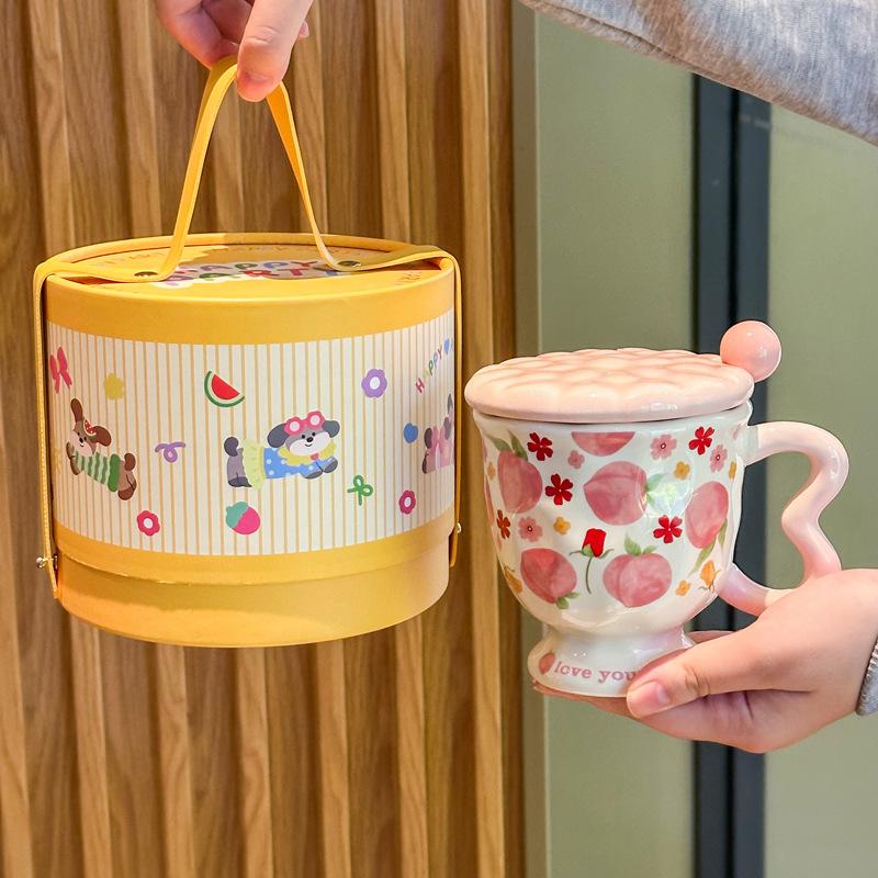 Керамическая кружка высокой ценности с крышкой и ложкой, милая кружка с фруктами для девочки, офисная кофейная кружка, подарок на день рождения