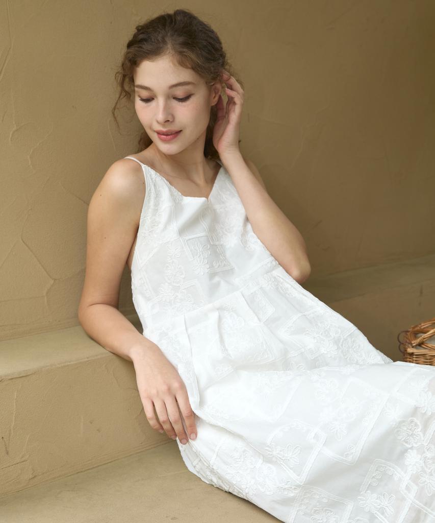 Wioi Masha Cotton Sleeveless Dress_White