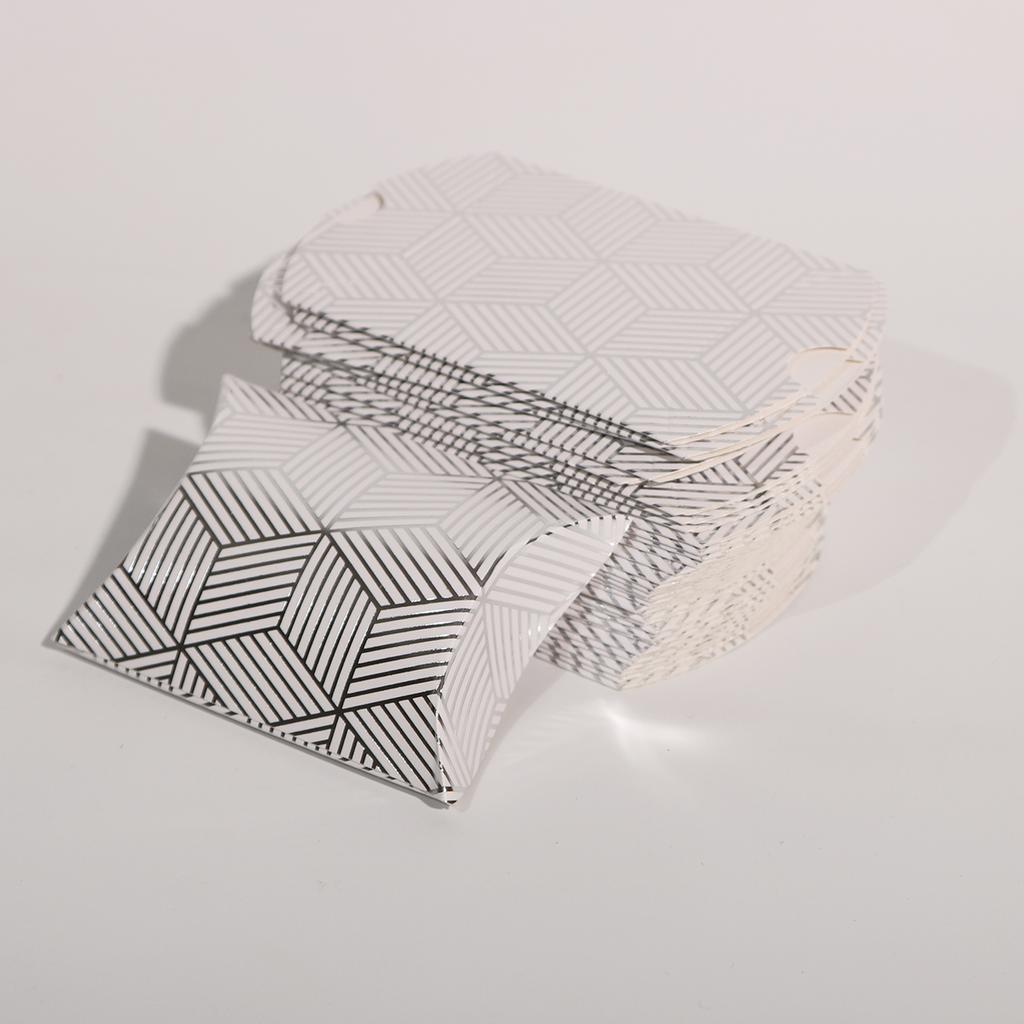 10/20/30Pcs Pillow Candy Box Kraft Paper Christmas Gift Packaging Boxes Candy Bags Wedding Favors Birthday Party Decorations
