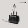New Autumn and Winter Niche Underarm Shoulder Bag Women's Portable Shoulder Bag Large Capacity Fashionable Commute