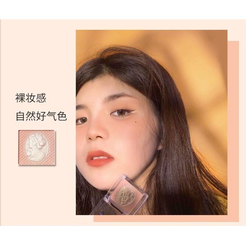 COLORROSE - Румяна с рельефным рисунком из серии Jewelry Monroe - 4 цвета