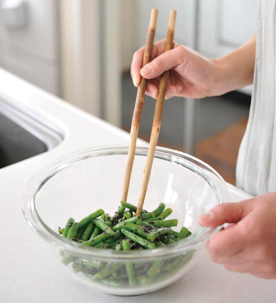 Iwaki AGC Techno Glass Heat Resistant Glass Bowl Round 900ml Outer Diameter 18cm Safe Wide Mouth Design for Easy Mixing of Ingredients Low Center of