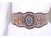 Эластичный пояс ручной работы в стиле бохо с отделкой из бисера и ракушками