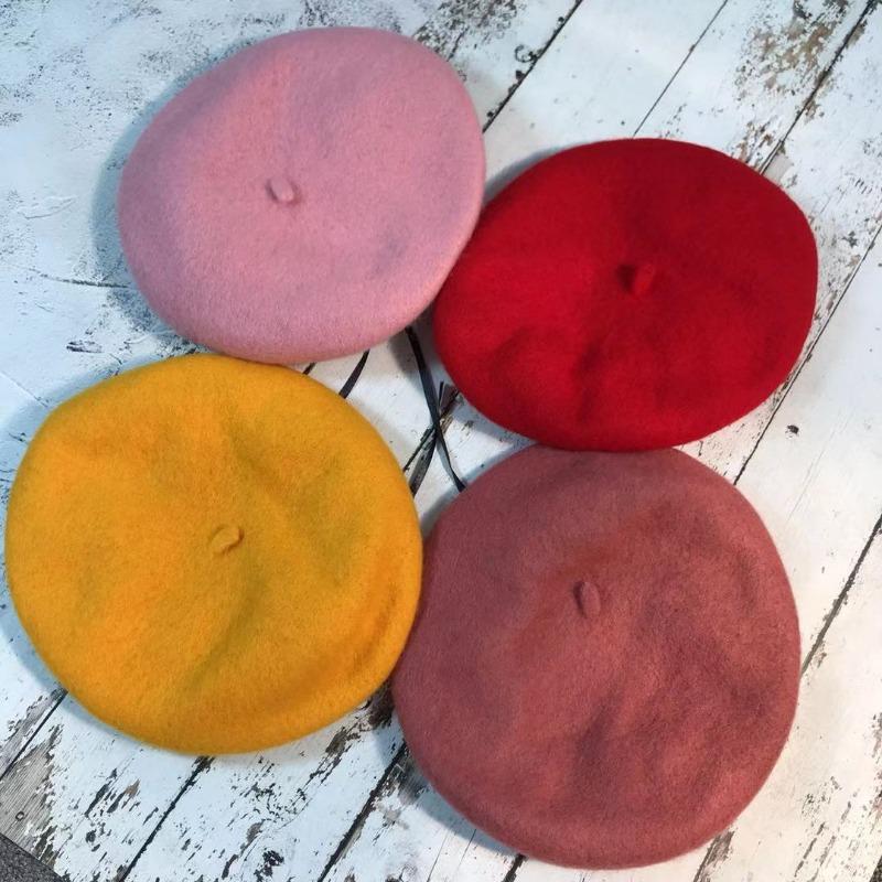 Female Beret Painter's Hat Vintage British Casual Hat Autumn and Winter Wool Bud Versatile Hat