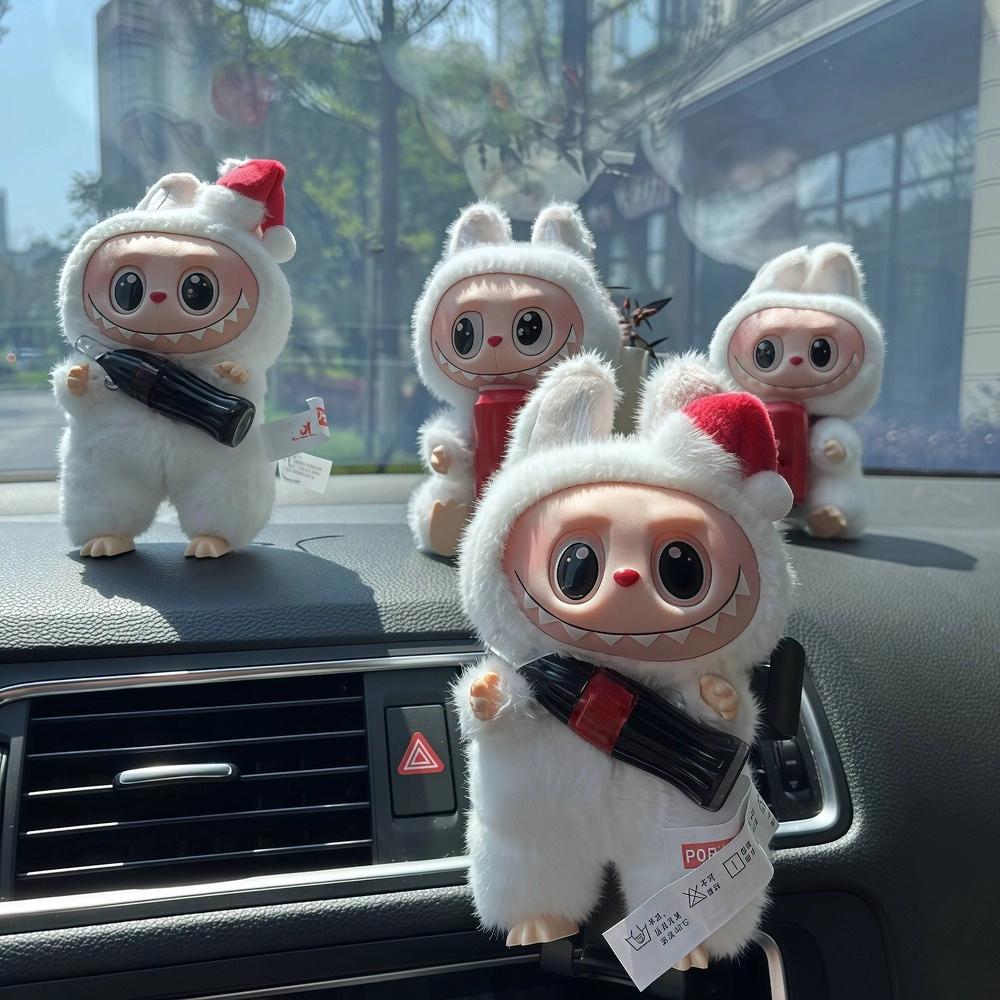 LABUBU G3 Винтажная бутылка Шарм для автомобиля 1:1 Высококачественная реплика Премиум винил Авто Декор Зеркало Вентиляционная клипса на приборную панель Украшение Безопасное вождение Коллекционный подарок