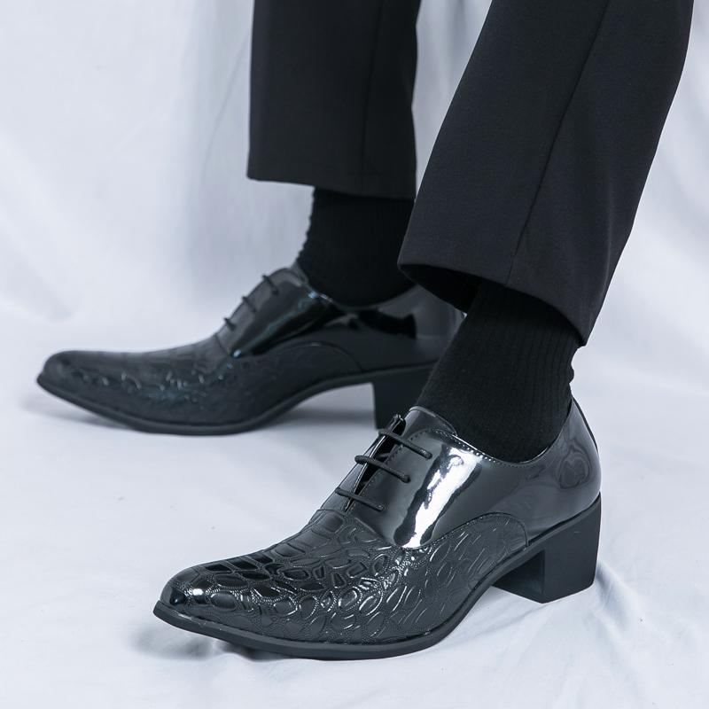 Luxury Designer New Men Pointed Gold Blue Wedding Glossy Leather Shoes Male Oxfords Casual Formal Dress Footwear Zapatos Hombre