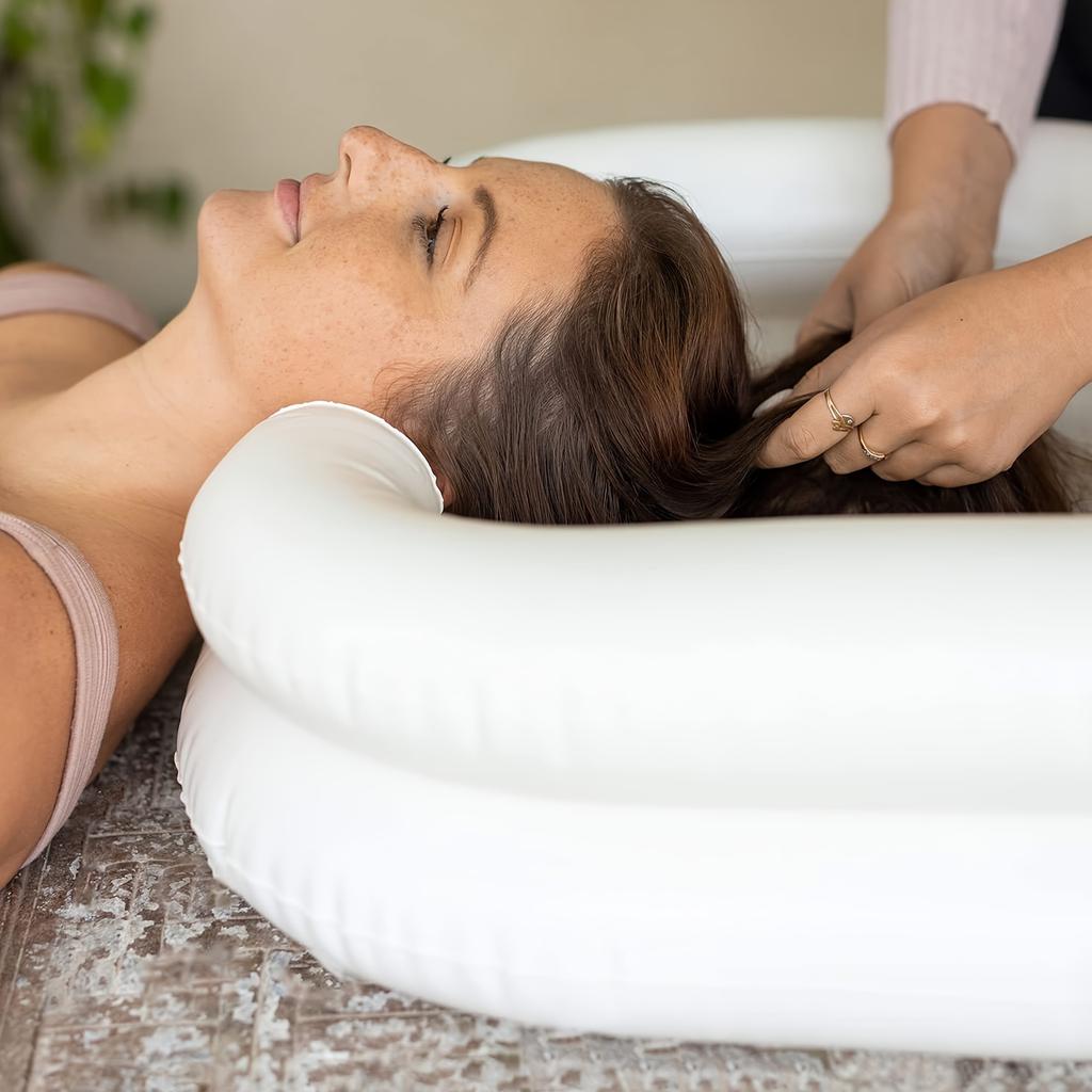 Portable inflatable shampoo basin is an ideal choice for haircuts, hair dyeing, and home care, perfect for the elderly, disabled, pregnant women, and