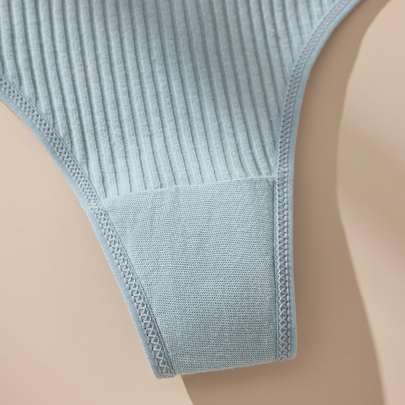 Low Waist Plus Size Solid Color Panties Breathable Sports Triangle Women’s Thong Panties