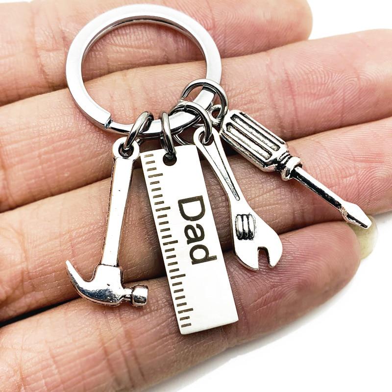 Dad Letters Keychains Creative Hammer Screwdriver Wrench Keyring Handbag Decor Tassel Hanging Pendant Father's Day Gifts ADM