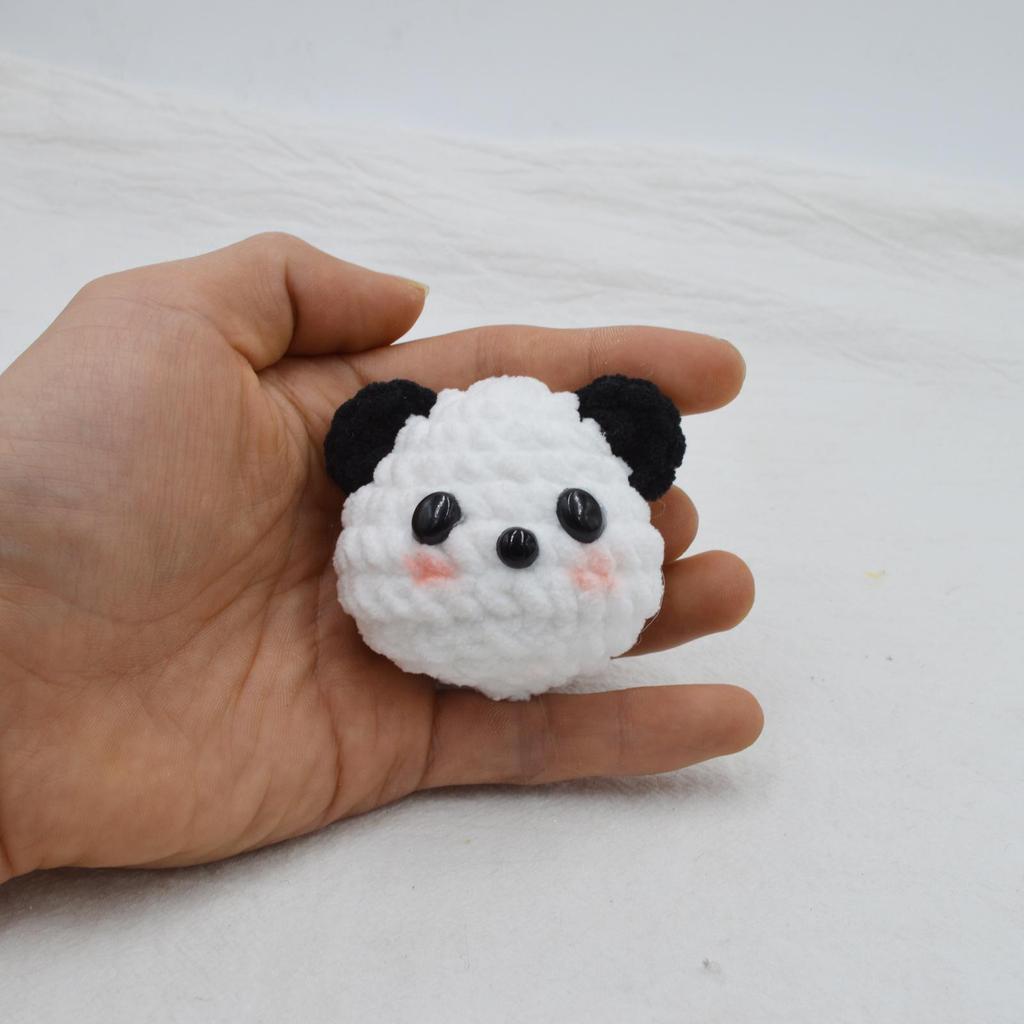 Брелок-подвеска в виде головы панды - Подарок ручной работы для мамы или друга