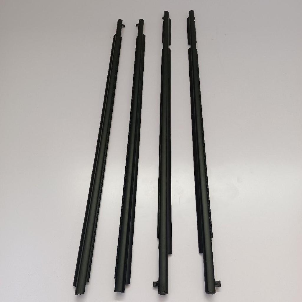 Toyota RAV4 2009-2013 Window Glass Outer Pressure and Sealing Strip