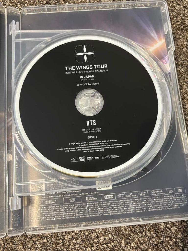 [Б/У] BTS THE WINGS TOUR В ЯПОНИИ Набор из 2 дисков