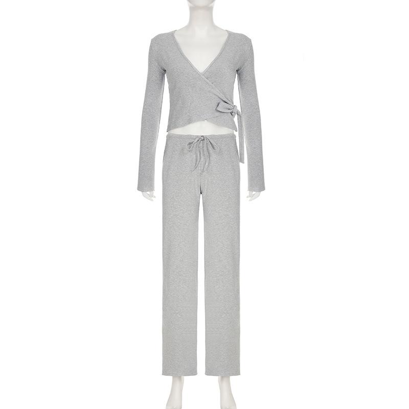 Осенний повседневный стиль, тонкий бархат, сексуальная футболка с V-образным вырезом, эластичный пояс, свободные брюки, трикотажный комплект из двух предметов