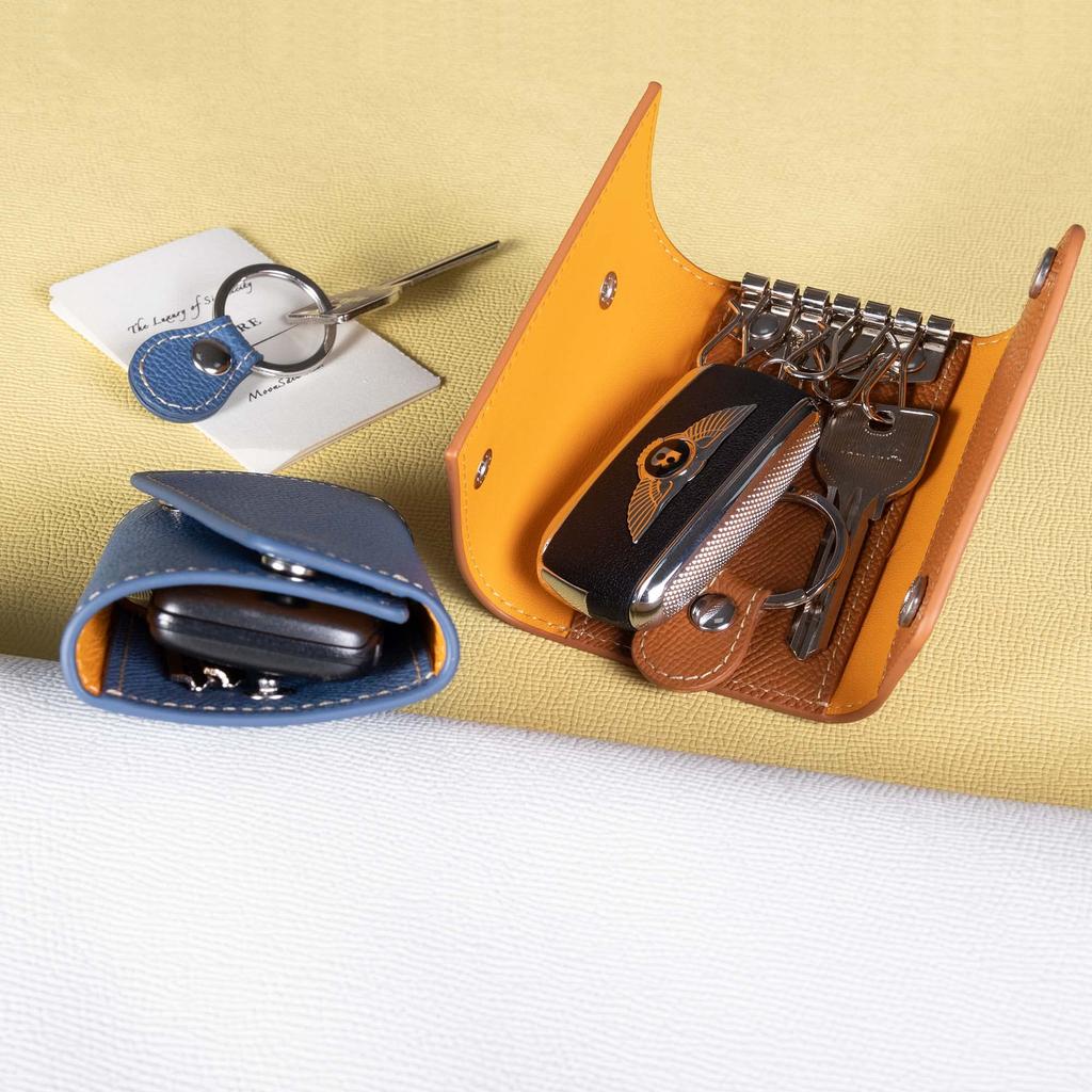 COGURE Ключница из натуральной кожи, европейская тисненая кожа, большая вместимость, 6 крючков для ключей, отделение для карт, унисекс, подарочная коробка в комплекте, карамель [COGURE]