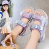 Детские сандалии Новые летние удобные красочные средние и большие детские модные повседневные пляжные туфли для девочек обувь для детей-студентов