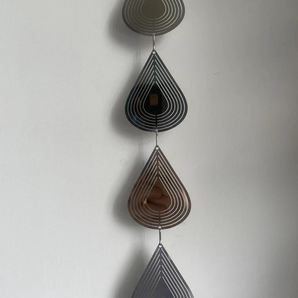 Reflective Surface 3D Metal Heart Double-Sided Wind Spinner Heart Wind Chime Garden Hanging