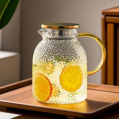 Стеклянный кувшин для воды с носиком и крышкой,