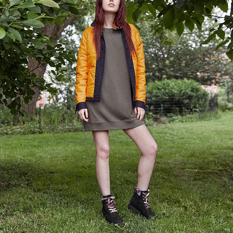 Timberland Lucia Way Повседневные водонепроницаемые короткие ботинки Martin женские черные A2HWZW