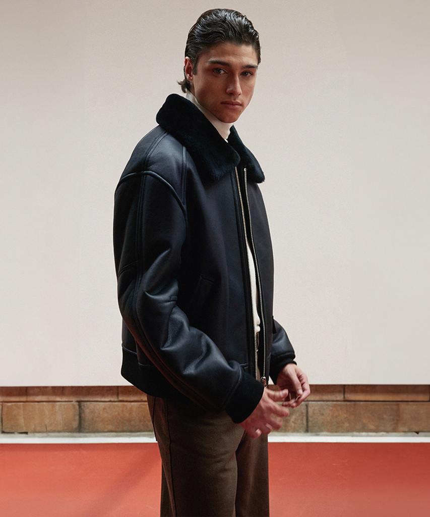 Verdemar Minimal Shearling Bomber Jumper_Deep Navy