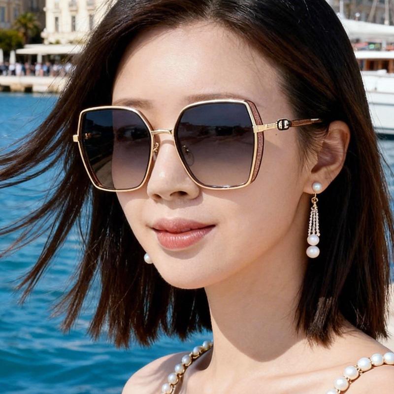 2026New women's sunglasses with a high-end feel, UV protection, sun protection, polarized lenses for driving, can be fitted with prescription lenses