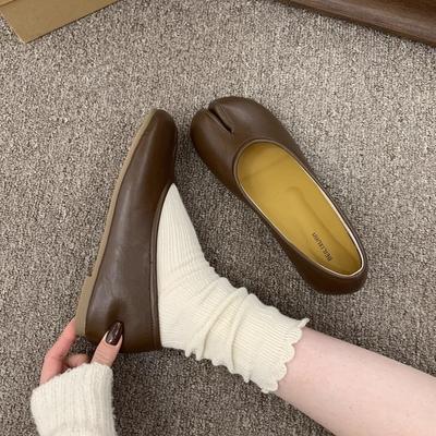 Внутреннее увеличение высоты под пальцами, туфли-копытца, женские, весенние, новые, из мягкой кожи, туфли бабушкины, толстая подошва, на одном ремешке, туфли-бобы с подковой