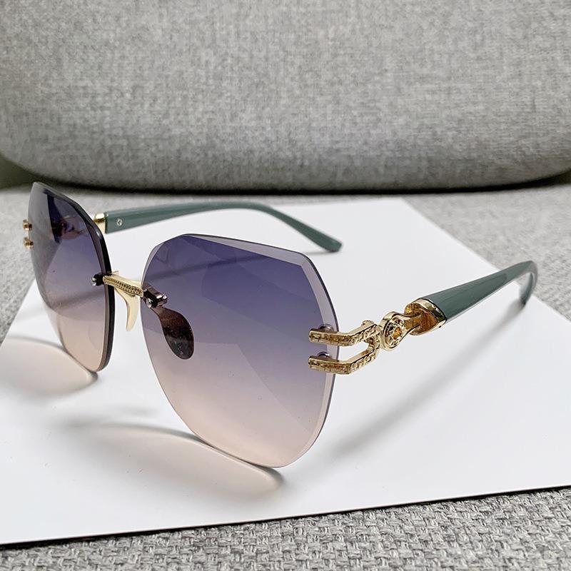 Новые Модные Безободковые Солнцезащитные Очки Женские Персонализированные Овальные Крупная Оправа Модные Подходящие ко всему Женские Солнцезащитные Очки Уличные Пляжные Вечеринки UV400