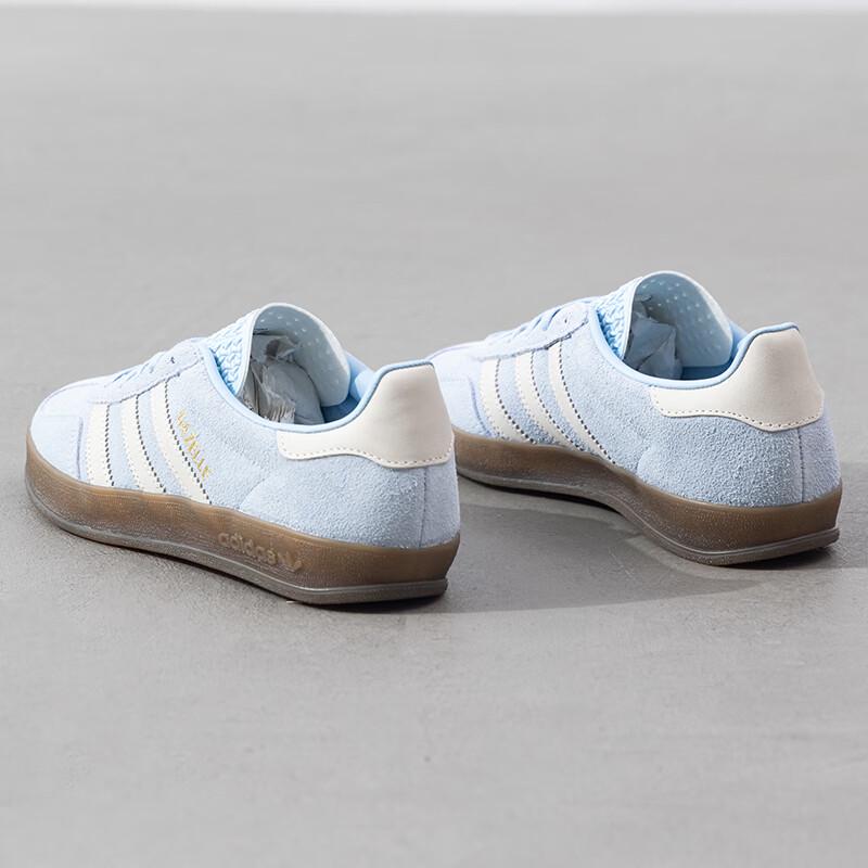 adidas Женские повседневные кроссовки JI2717