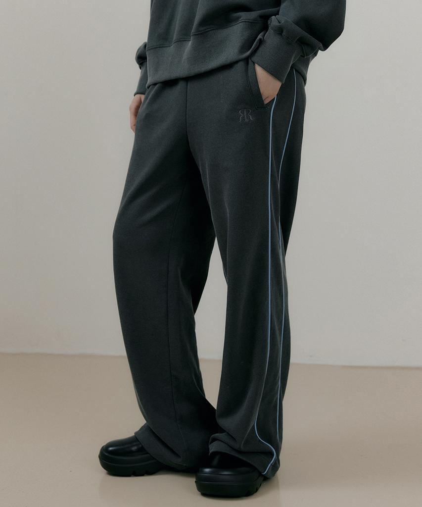 REORG Rie Vintage Piping Logo Wide Pants Dark Gray