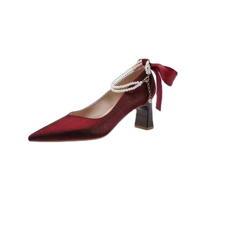 Мода 2024 года, лето, новая мода, однотонная жемчужная цепочка, галстук-бабочка, женская верхняя одежда, высокий каблук, заостренный носок, одинарные туфли