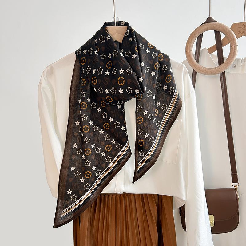 Retro Niche Flower Star Printing Parallel Towel for Women's Photography Travel with Thin Parallel Towel