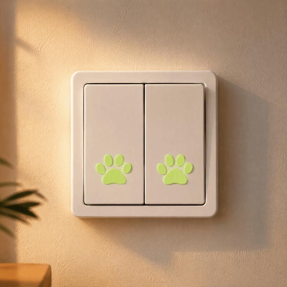10/20Pcs Self-adhesive Fluorescent Paw Wall Sticker Creative Glowing Window Sticker Home Decor