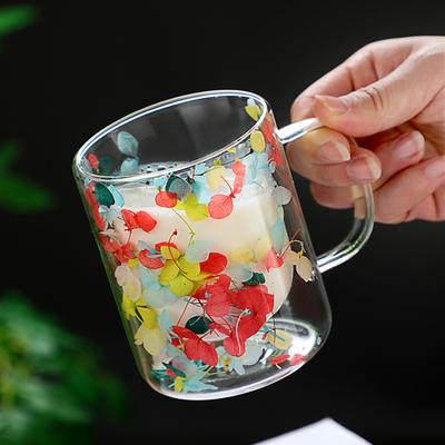 Кружка для кофе из стекла с двойными стенками и ручкой, тамблер с красочным лепестковым дизайном, креативная термокружка для горячих напитков