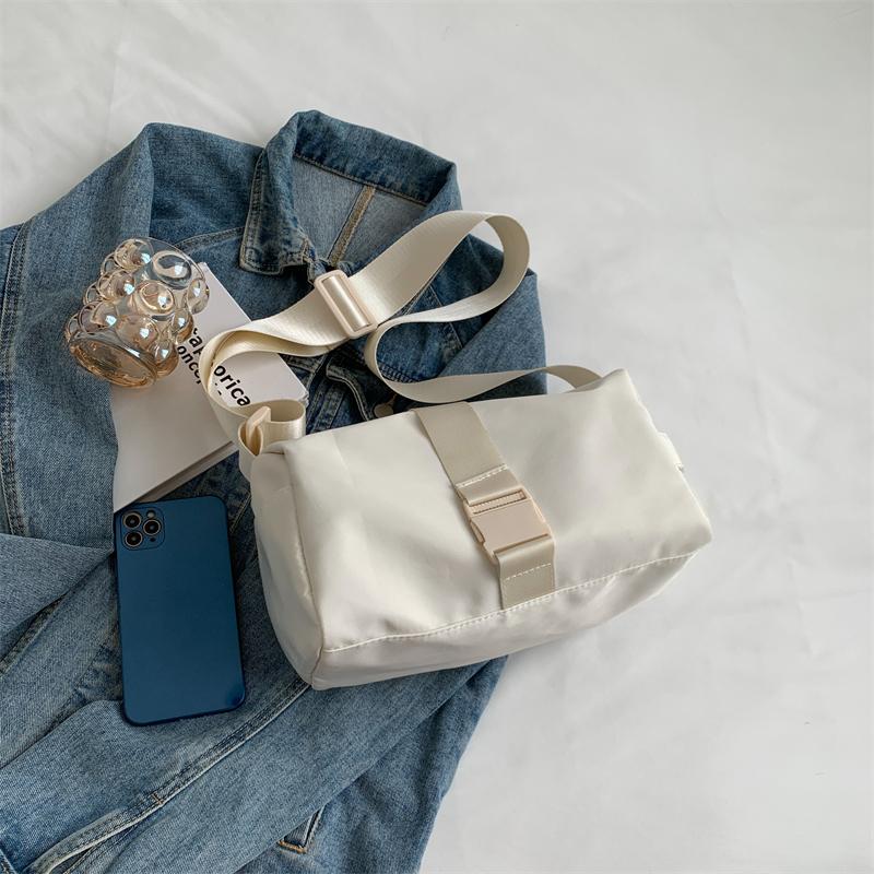 Нейлоновая сумка-мессенджер Новая водонепроницаемая вместительная сумка через плечо Простой стиль Женская однотонная сумка на плечо Тоут CLE