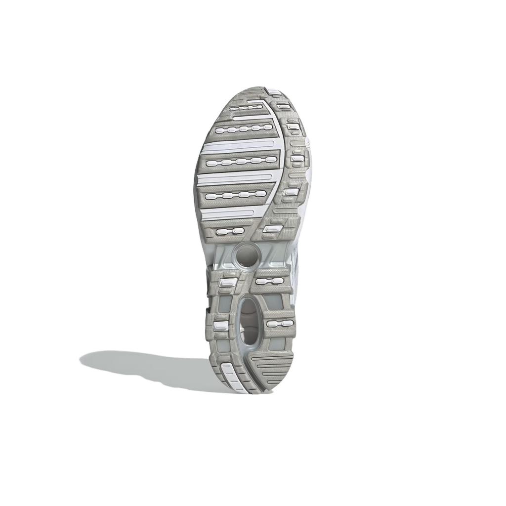 adidas Megaride O1 белые серебристые металлические женские кроссовки Cloud-White JQ2292