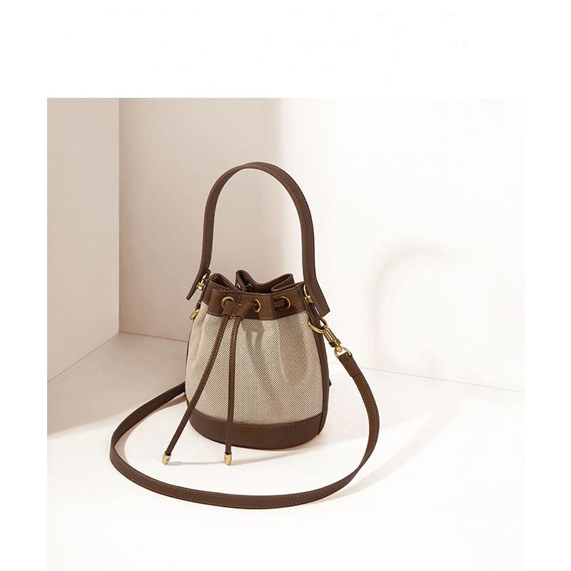 Fashion light luxury bucket bag 2025 new niche versatile shoulder messenger bag high-end foreign portable women's bag