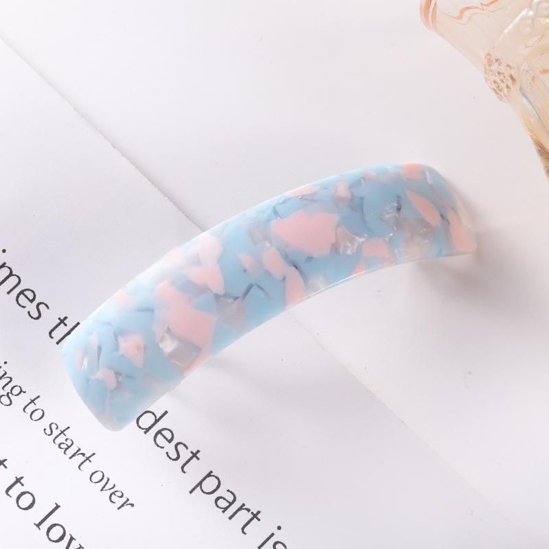 Korean Trendy Acetate Plaid Hair Clip - Colorful Curved Design for Bangs
