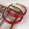 Рождественские аксессуары для волос Модные красные глянцевые кожаные повязки на голову с губкой Женский ретро темперамент Обруч для волос Женская вечеринка Повязка для волос