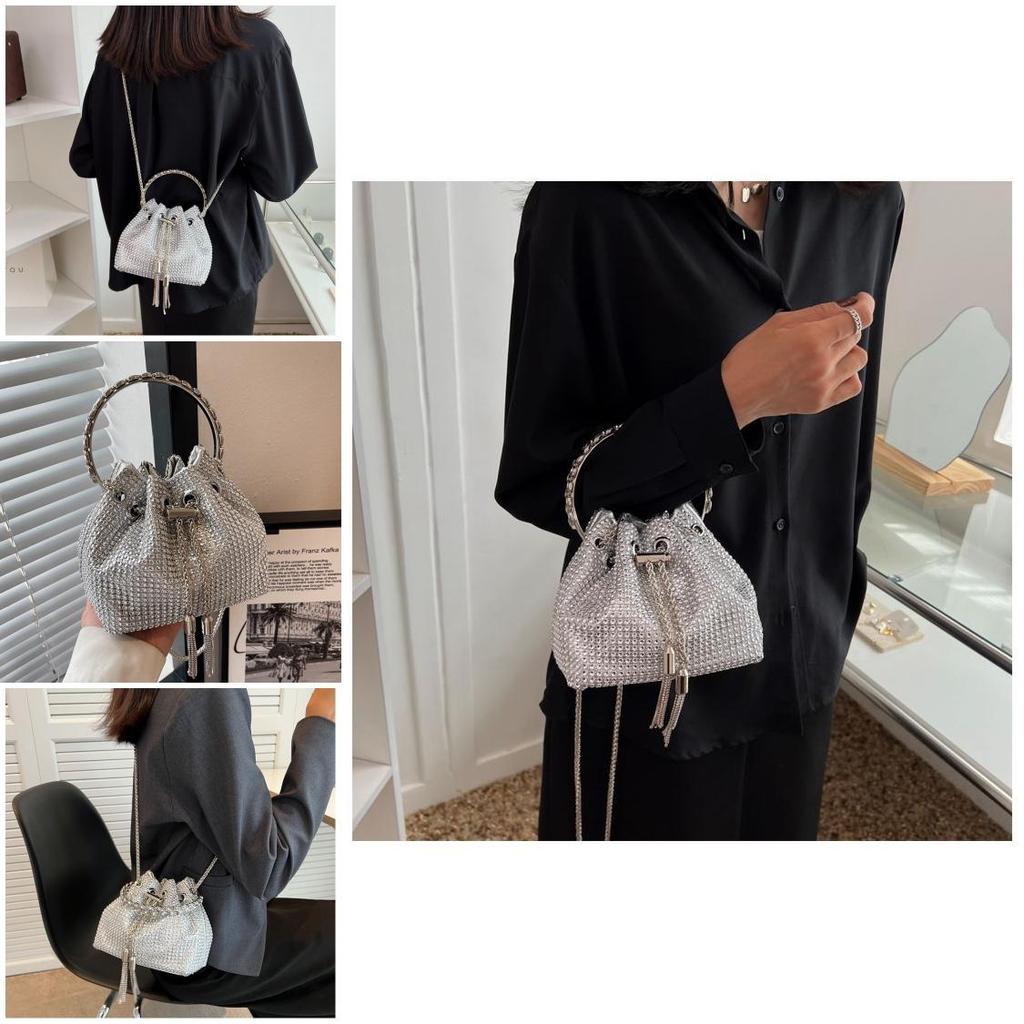 Fashion Solid Color Rhinestone Decoration Women Casual Shoulder Chain Bag For Street Style Womens Fashion