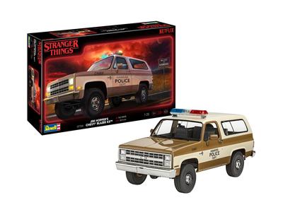Немецкий Revell Stranger Things '85 Chevrolet K5 Blazer Масштаб 1/25 Пластиковый набор для сборки 07724 (Автомобиль)
